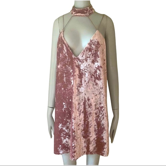 NWT TOBI Rose Secret Crush Velvet Choker Dress Halter Open Back Stretch - Picture 6 of 11